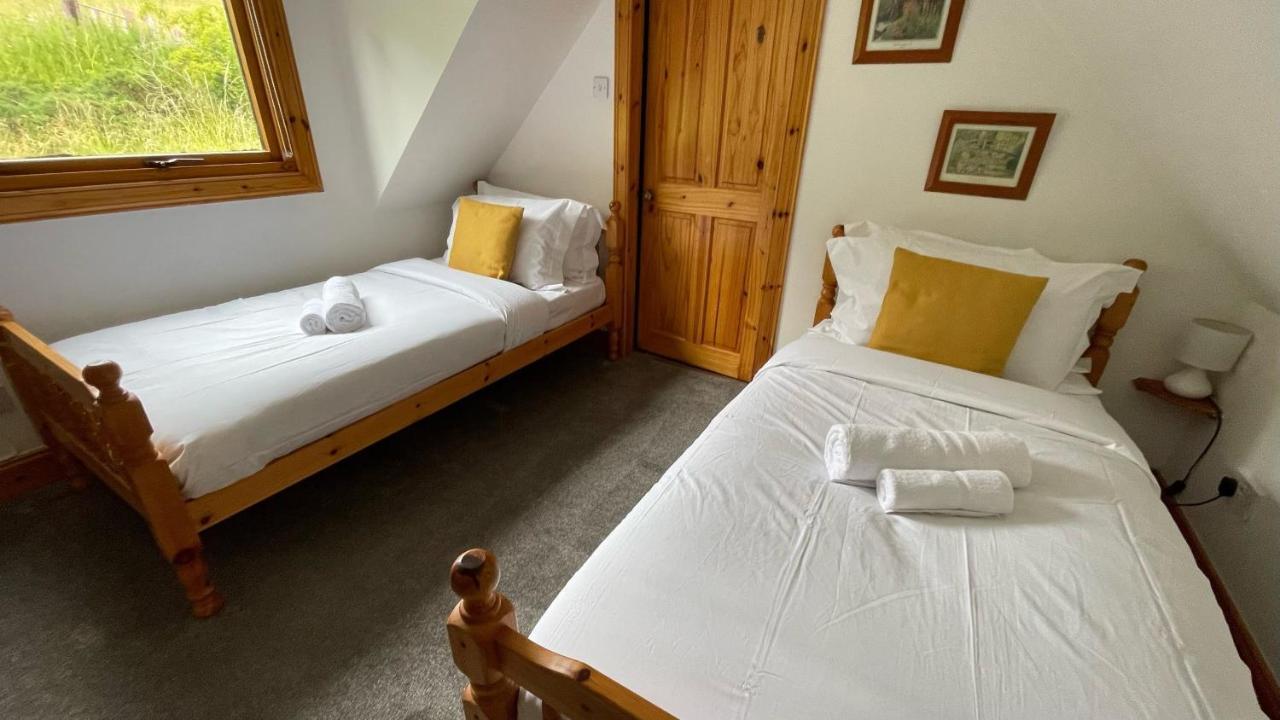 Kerrowdown Cottage-Self Catering For 4 In The Highlands Drumnadrochit Kültér fotó