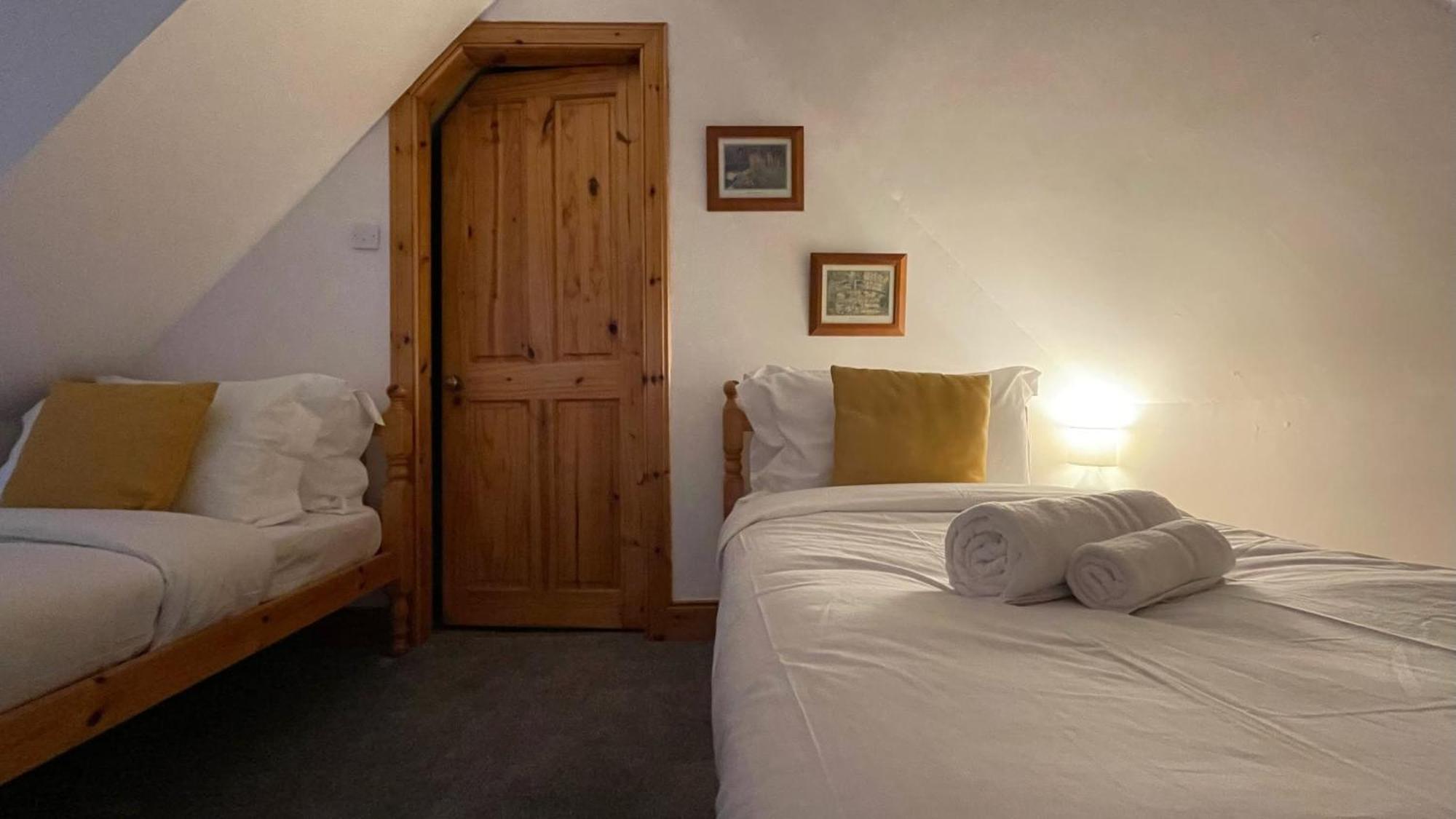 Kerrowdown Cottage-Self Catering For 4 In The Highlands Drumnadrochit Kültér fotó